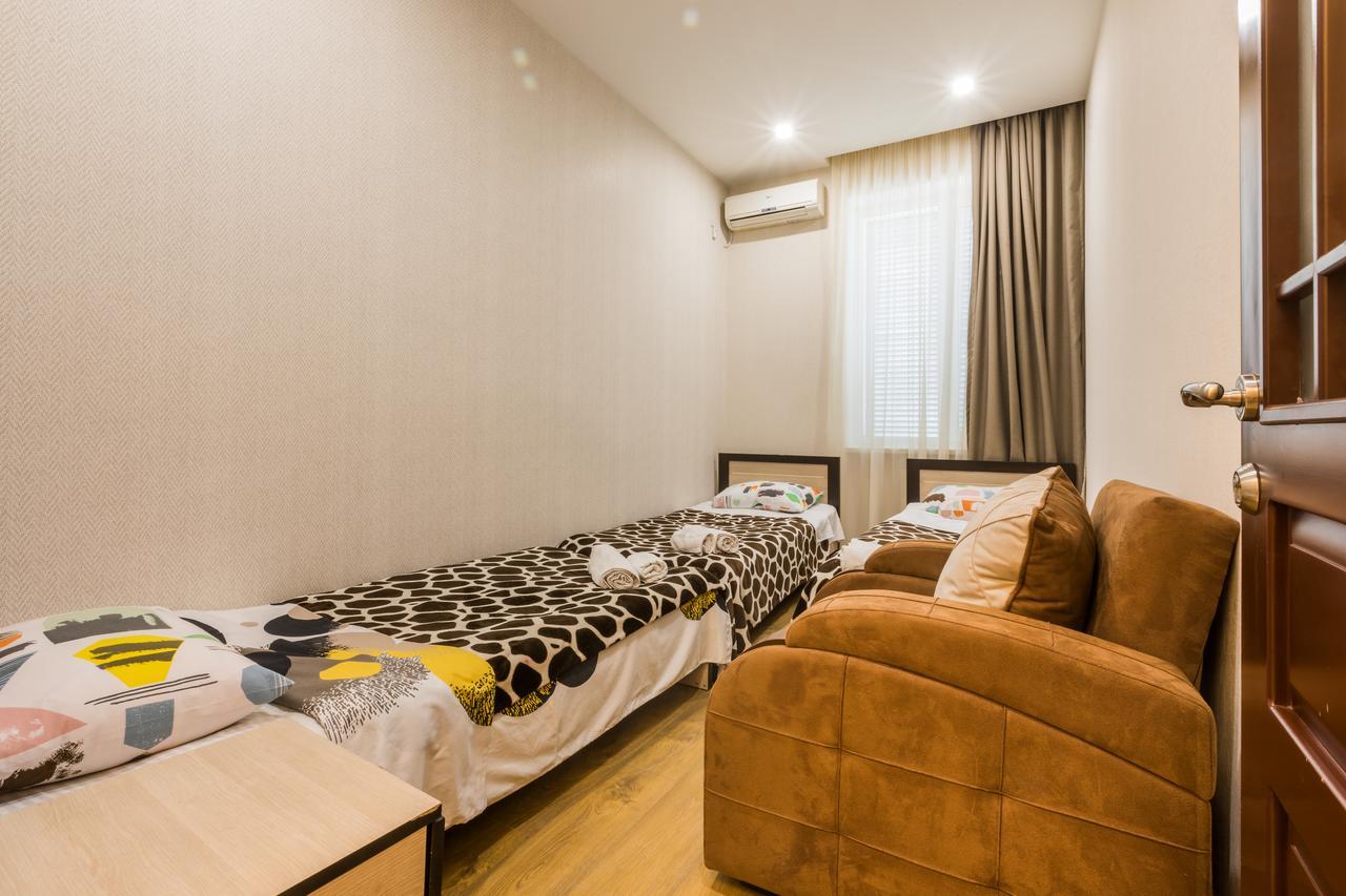 Sweet Home Apartment Tiflis Exterior foto